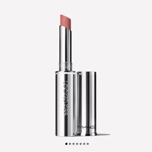 NWT MAC LOCKED KISS 24 HR LIPSTICK- (61)MISCHIEF
